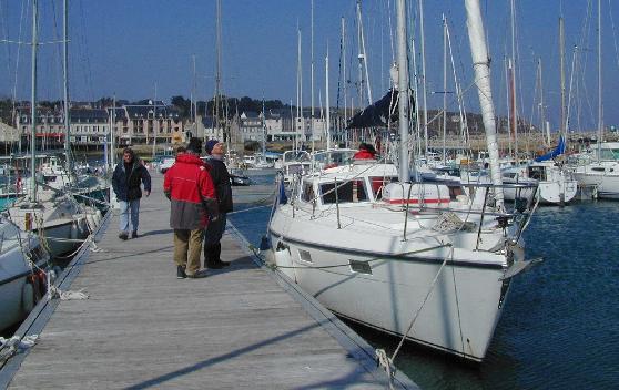 Waiting in Camaret